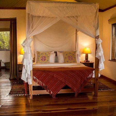 Ziwa Bush Lodge Nakuru Ngoại thất bức ảnh