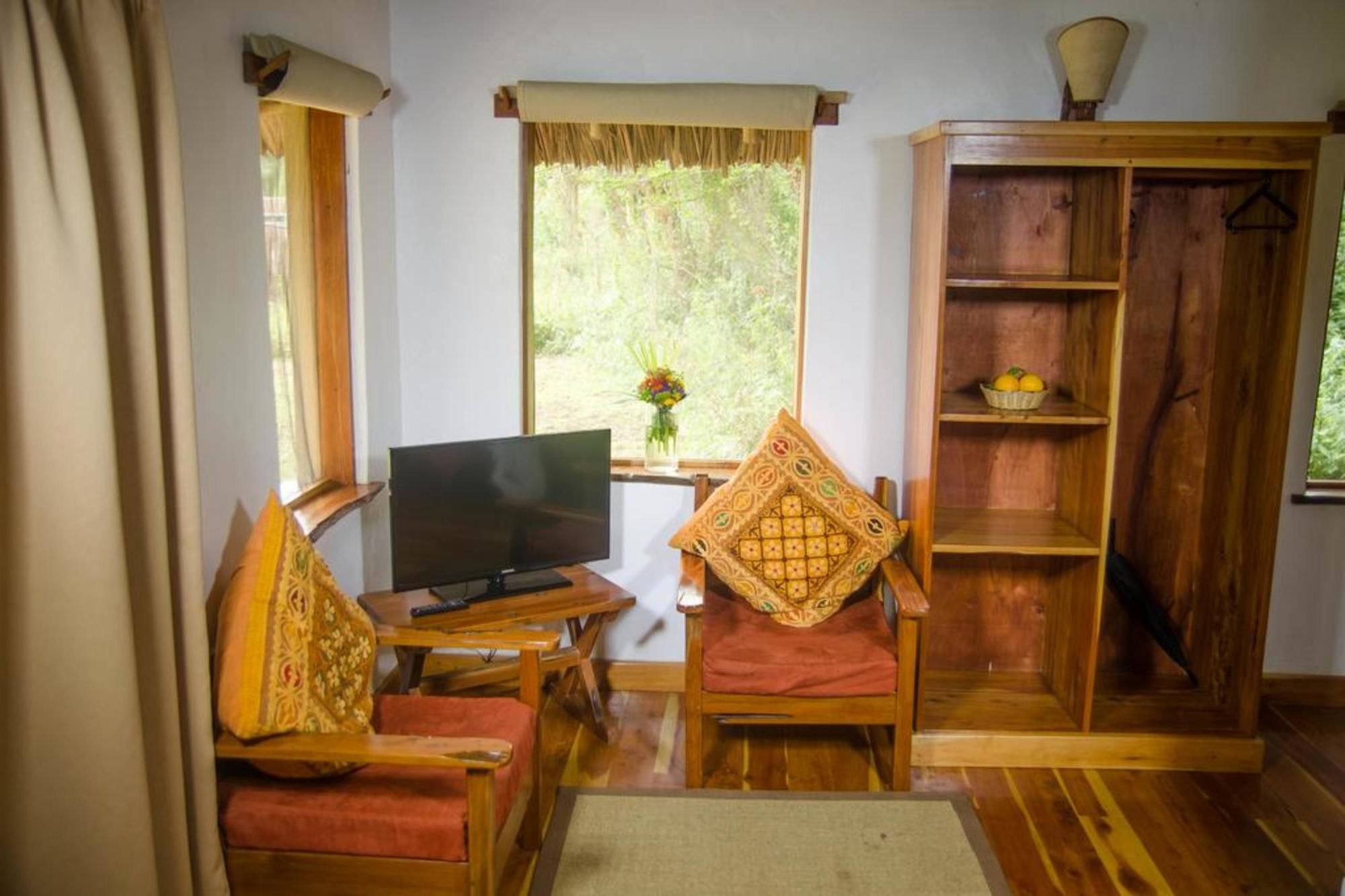 Ziwa Bush Lodge Nakuru Ngoại thất bức ảnh